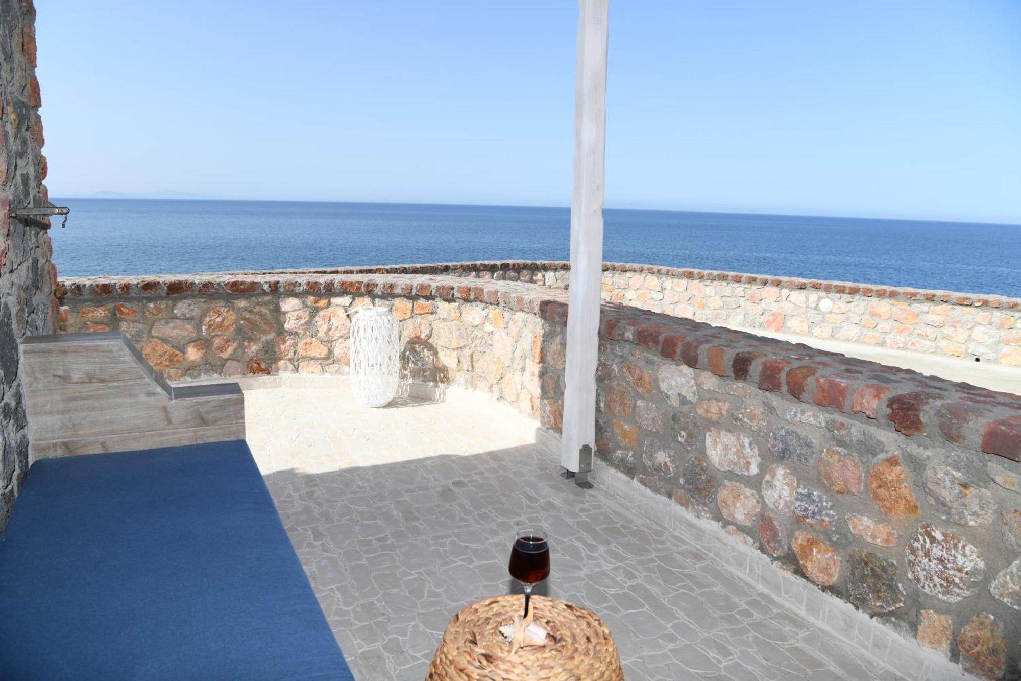 Starlight Luxury Seaside Villa & Suites Imerovigli  Ngoại thất bức ảnh