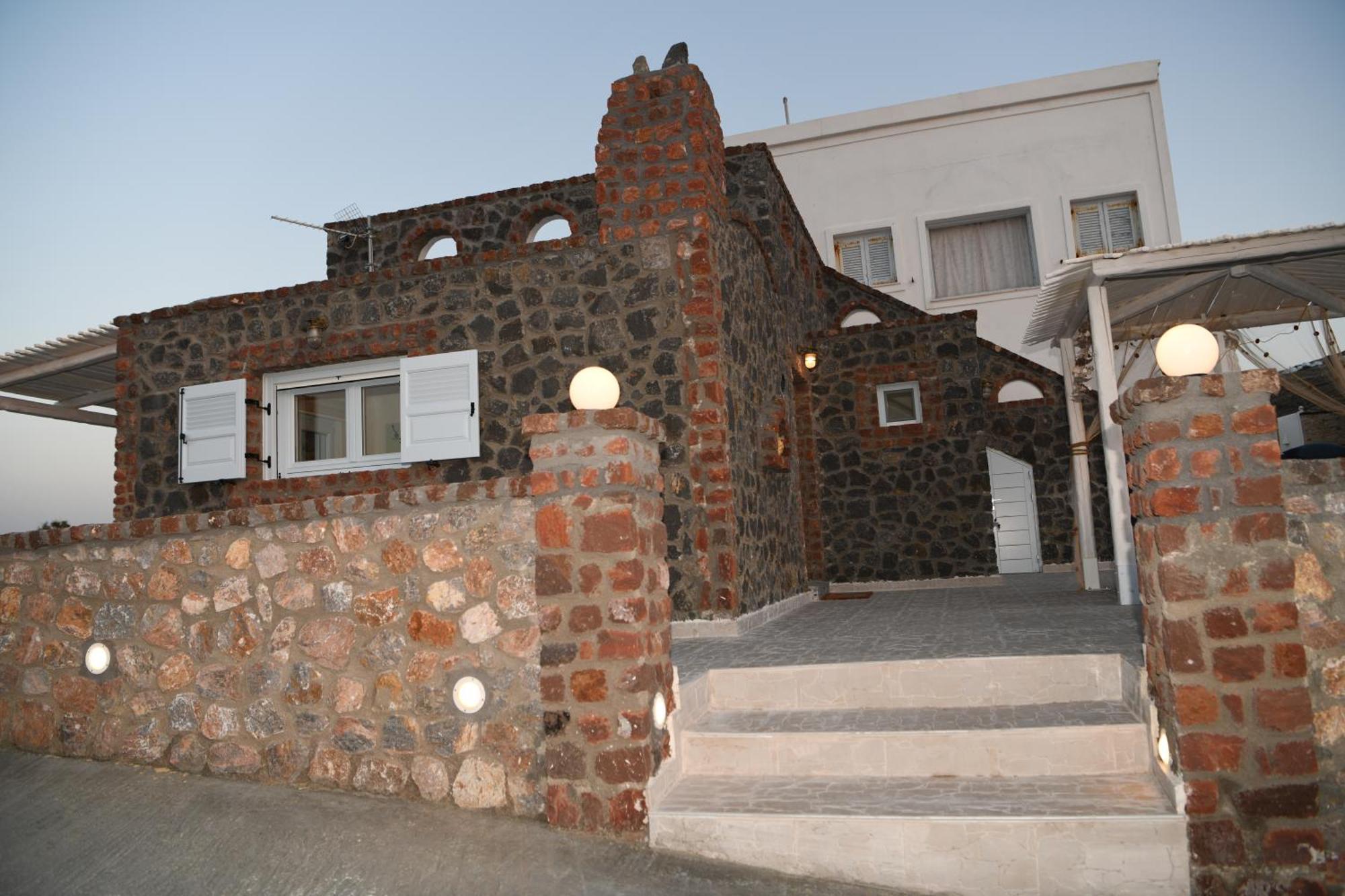 Starlight Luxury Seaside Villa & Suites Imerovigli  Ngoại thất bức ảnh